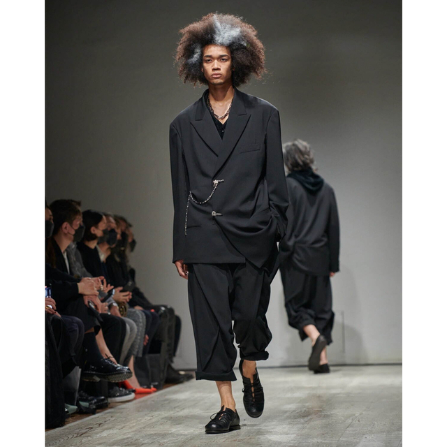 yohji yamamoto 即完売人気商品 23ss ランダムタックパンツ | フリマアプリ ラクマ yohji yamamoto 即完売人気商品 23ss ランダムタックパンツ | フリマアプリ ラクマ