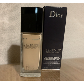 クリスチャンディオール(Christian Dior)のディオール　スキンフォーエヴァーフルイドグロウ　0CR(ファンデーション)