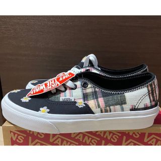 ヴァンズ(VANS)の【VANS】US企画　フラワー×パッチワーク　オーセンティック(スニーカー)