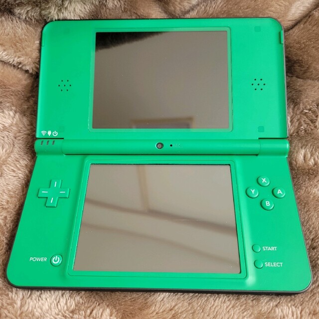 ジャンク品 ニンテンドーDSi LL グリーン | フリマアプリ ラクマ