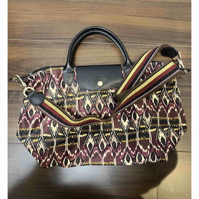 LONGCHAMP(ロンシャン)のロンシャン　ベルト付き　プリアージュネオ　M レディースのバッグ(トートバッグ)の商品写真