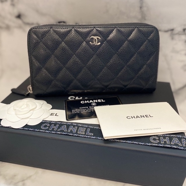 美品☆付属品完備】CHANEL 長財布 キャビアスキン マトラッセBlack