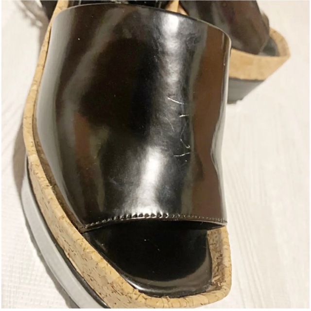 MURUA(ムルーア)のMURUA Deepカバーサンダル　23.5 センチ　M レディースの靴/シューズ(サンダル)の商品写真