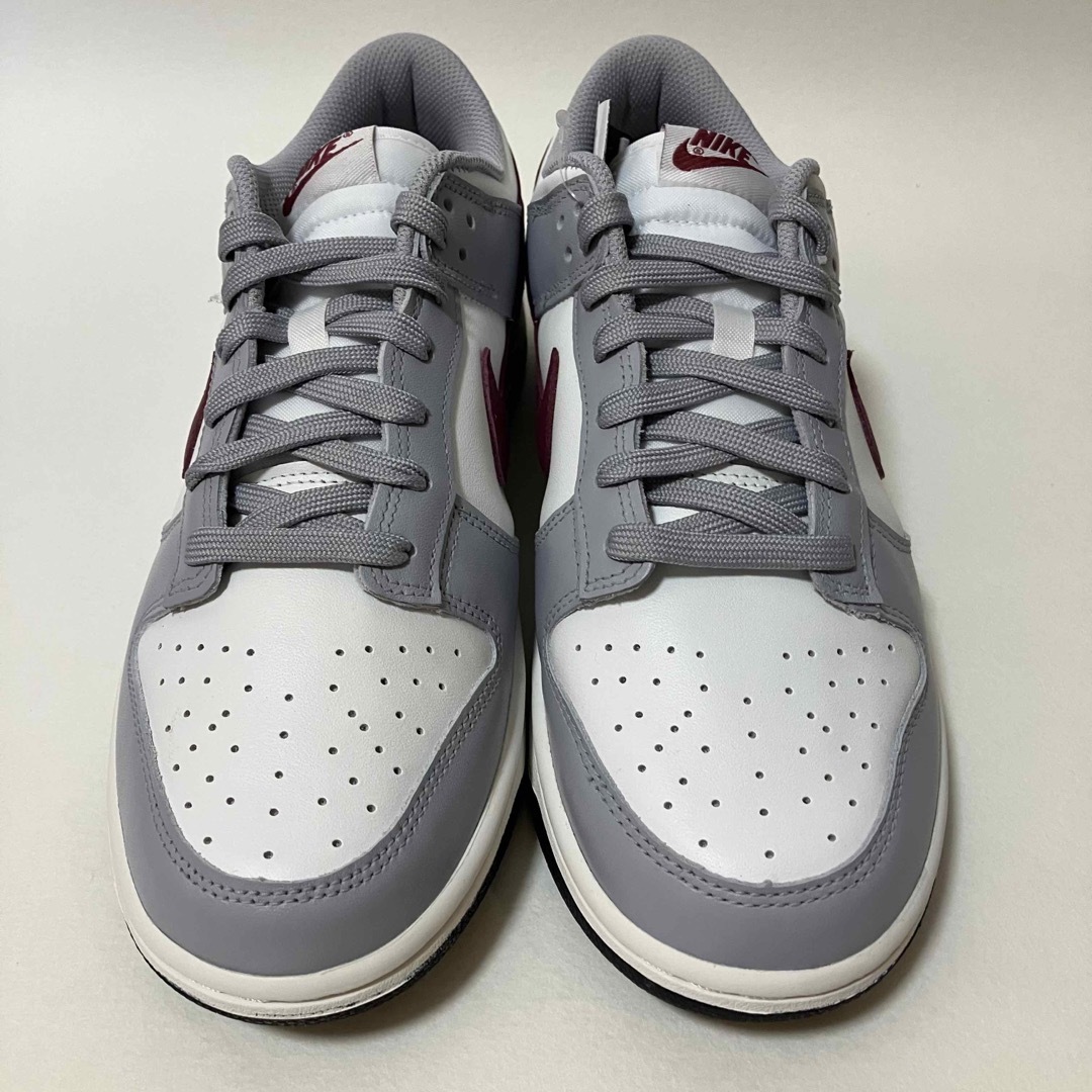 Nike WMNS Dunk Low "Grey/Red"