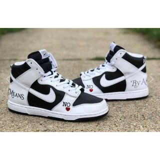 【激レア】Supreme × Nike SB Dunk High エラー品