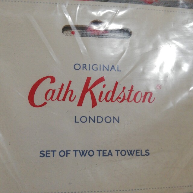 Cath Kidston(キャスキッドソン)の新品キャスキッドソンのティータオル2枚セット（小花柄） インテリア/住まい/日用品のキッチン/食器(収納/キッチン雑貨)の商品写真