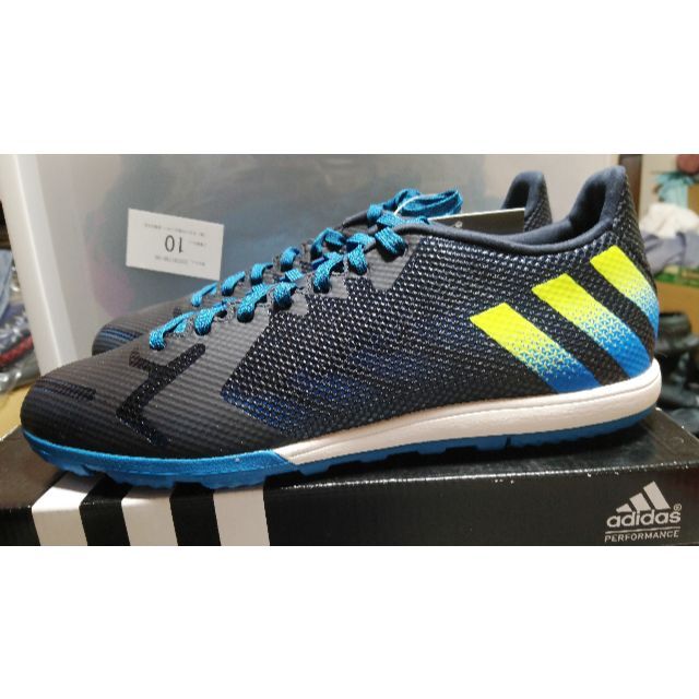 adidas(アディダス)のアディダス　ACE16.1CG　26.5cm　未着用・購入時箱付き スポーツ/アウトドアのサッカー/フットサル(シューズ)の商品写真