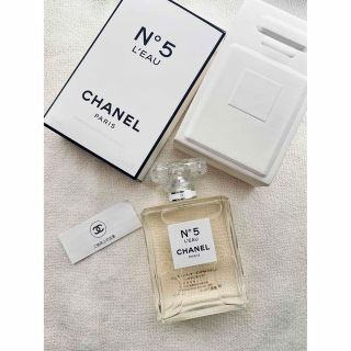 シャネル(CHANEL)のシャネル N°5 ロー オードゥ トワレット (ヴァポリザター) 100ml(香水(女性用))