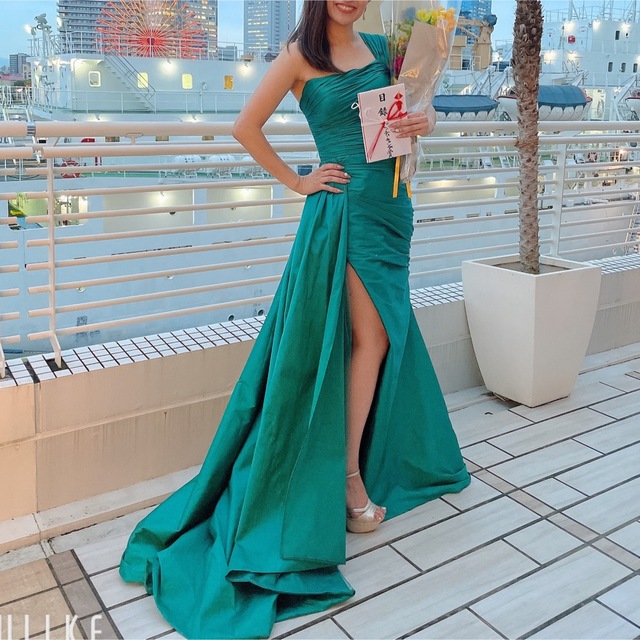 海外ドレス コンテストドレス カラーロングドレス - ロングドレス