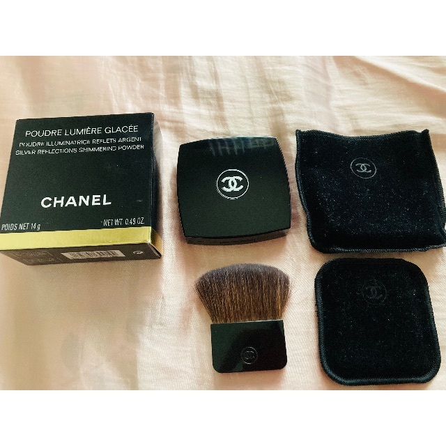 CHANEL(シャネル)のシャネル プードゥル ルミエール グラッセ 14g -CHANEL-  コスメ/美容のベースメイク/化粧品(フェイスカラー)の商品写真