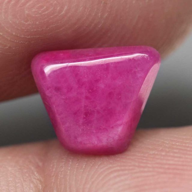 【天然大粒ルビールース 3.80ct:7213】Natural Ruby