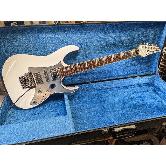 Ibanez(アイバニーズ)のIbanez RG350DX covered 3H MOD wh/ch 楽器のギター(エレキギター)の商品写真