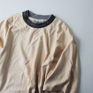 アクネストゥディオズ(Acne Studios)の美品 メンズ Acne Studios アクネストゥディオズ ビッグシルエット モックネックロゴTシャツ L/サーモンピンク【2400013201742】(Tシャツ(半袖/袖なし))