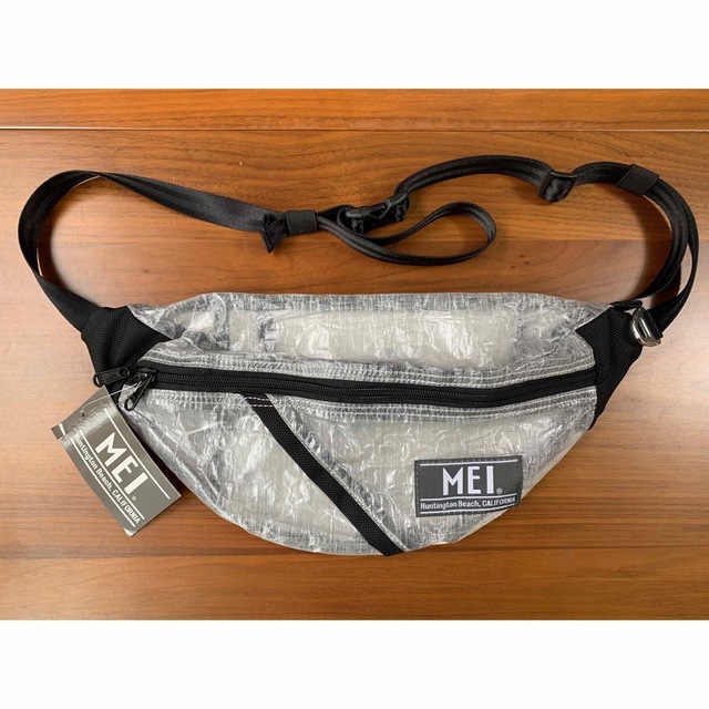 【SALE/58%OFF】 MEI OCEAN ウエストバッグ 黒