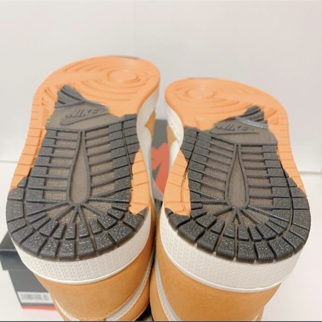 NIKE(ナイキ)の26cm ナイキ エアジョーダン1 ゴアテックス ライトカリー GTX メンズの靴/シューズ(スニーカー)の商品写真