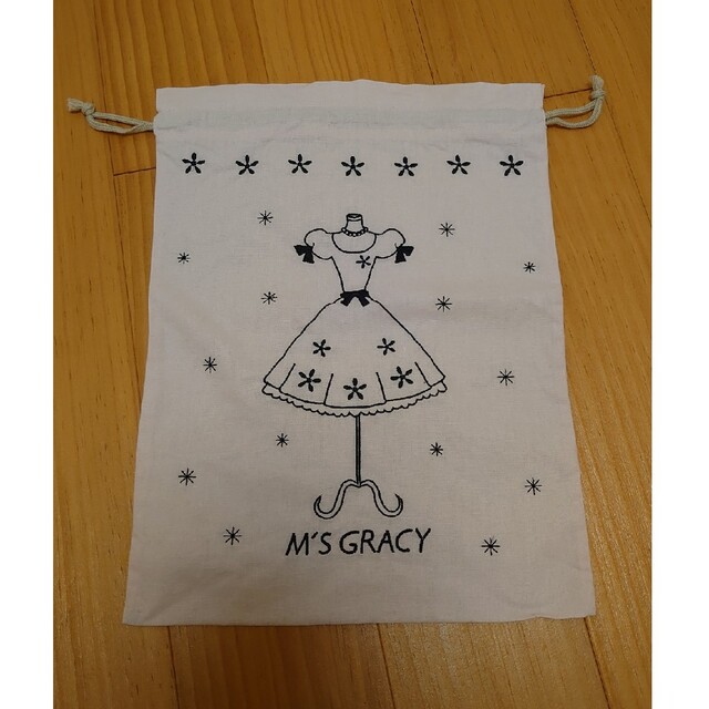 M'S GRACY(エムズグレイシー)のエムズグレイシー ♡ ノベルティセット エンタメ/ホビーのコレクション(ノベルティグッズ)の商品写真