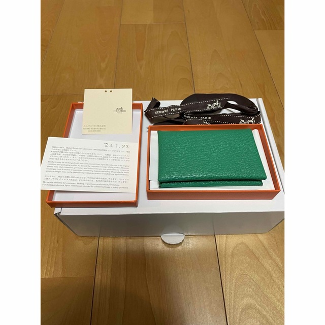 新品HERMES エルメス カルヴィ カードケース ミント