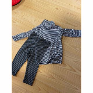 ユニクロ(UNIQLO)のユニクロ シャツ 肌着 80cm(肌着/下着)