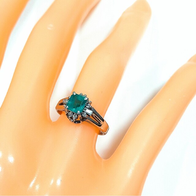 Pt900 アンティーク エメラルドリング 0.53ct 9.5号サイズ直し無料