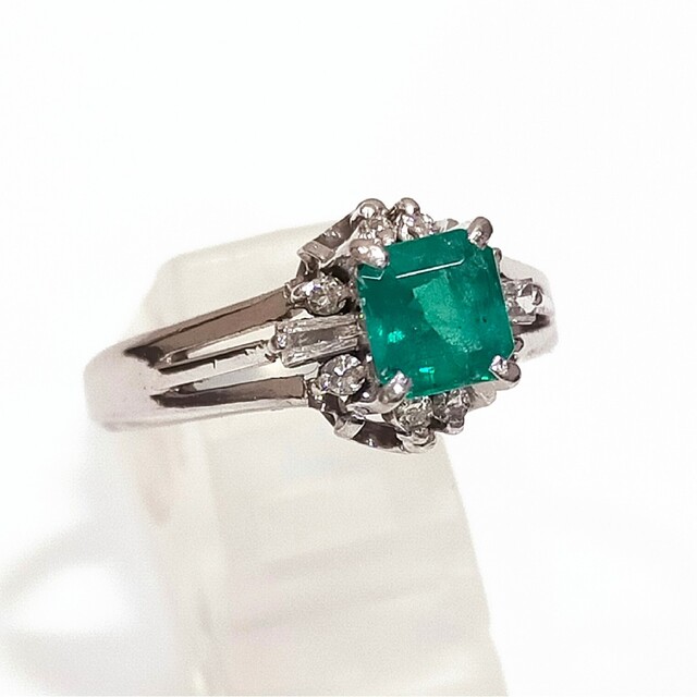 Pt900 アンティーク エメラルドリング 0.53ct 9.5号サイズ直し無料