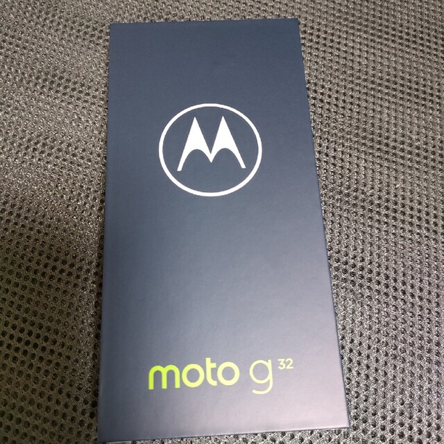 新品未開封　MOTOROLA スマートフォン moto g32 ミネラルグレイ