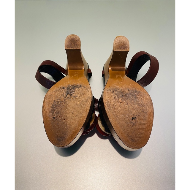 Marni(マルニ)のマルニ　MARNI  ビジューサンダル　38 レディースの靴/シューズ(サンダル)の商品写真