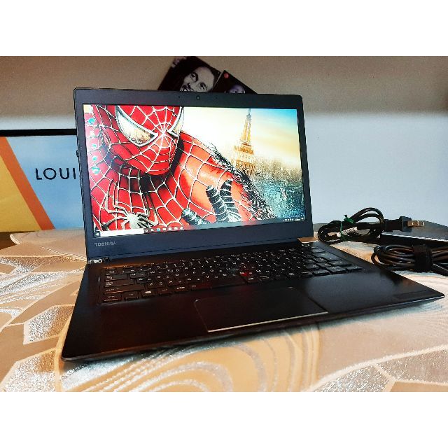 東芝 U63D i7 SSD 7500U 256G 8G タッチ液晶