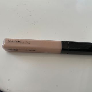 メイベリン(MAYBELLINE)のフィットミー コンシーラー 15 ピンク系の明るめの肌色用(6.8ml)(コンシーラー)