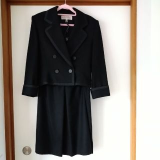 ジバンシィ スーツ(レディース)の通販 62点 | GIVENCHYのレディースを