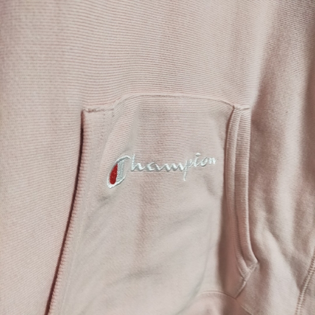 【Champion】ワンポイント刺繍ロゴプルオーバーパーカー リバースウィーブ