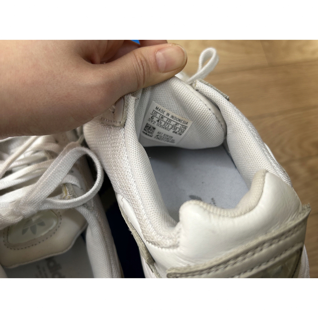 adidas(アディダス)のadidas ファルコン レディースの靴/シューズ(スニーカー)の商品写真