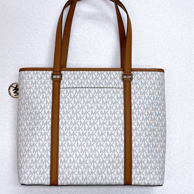 Michael Kors - A4収納可 マイケルコーストートバッグ 総柄 新品の通販