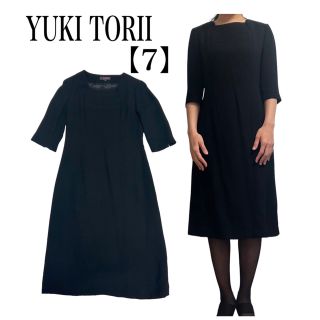 ユキトリイインターナショナル(YUKI TORII INTERNATIONAL)の【試着のみ】YUKI TORII フォーマルワンピース　黒　ブラック(ひざ丈ワンピース)