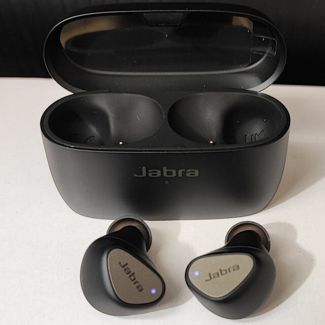 〔未開封〕【ワイヤレスイヤホン】Jabra CONNECT 5t