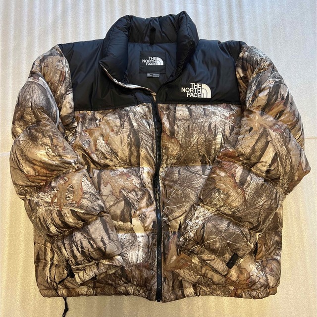 THE NORTH FACE(ザノースフェイス)のTHE NORTH FACE M 1996 RETRO NUPTSE 枯葉 メンズのジャケット/アウター(ダウンジャケット)の商品写真