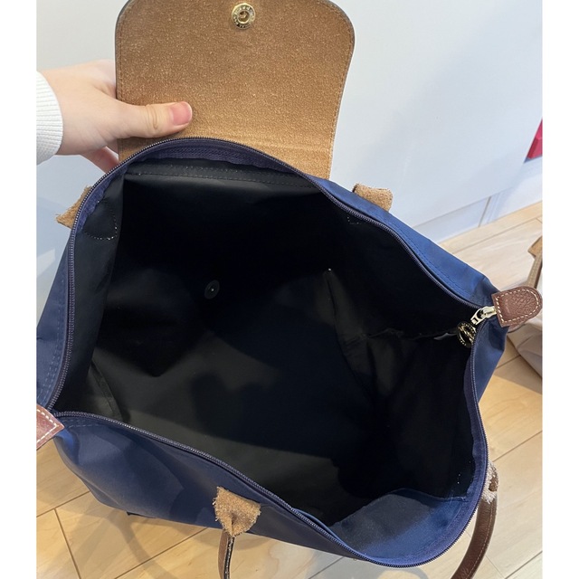 LONGCHAMP(ロンシャン)のひ〜ちゃん様　ロンシャン　プリアージュ　Mサイズ　紺色 レディースのバッグ(トートバッグ)の商品写真