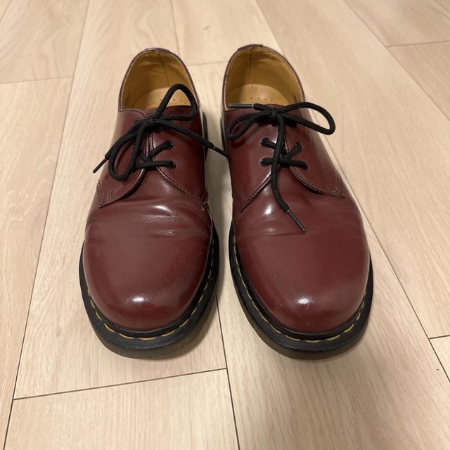 Dr.Martens(ドクターマーチン)のDr.Martins チェリーレッド　27.5cm レディースの靴/シューズ(ローファー/革靴)の商品写真