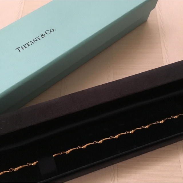Tiffany & Co. - 定価29万円TIFFANY K18YG ティアドロップ ブレスレット 未使用