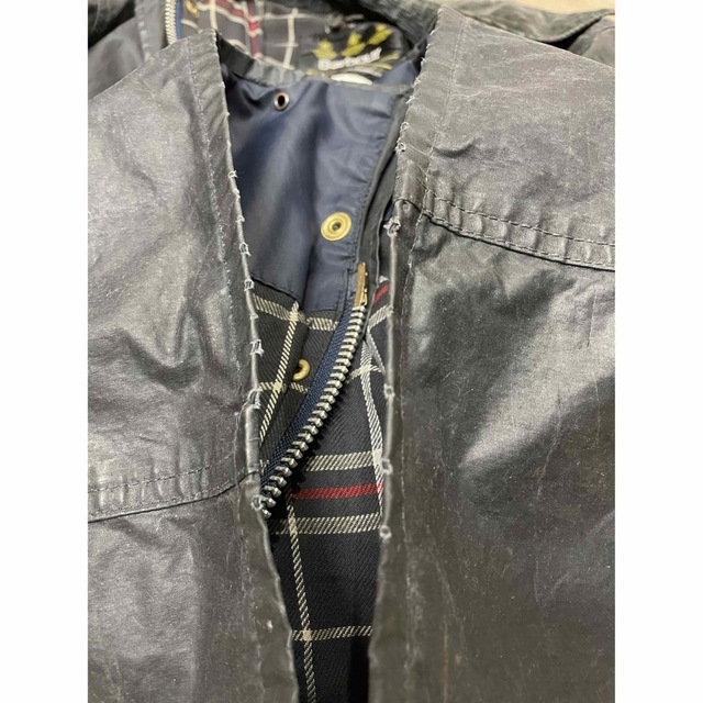 Barbour(バーブァー)のBarbour BORDER（バブアー　ボーダー）ネイビー C38/97㎝ メンズのジャケット/アウター(ステンカラーコート)の商品写真