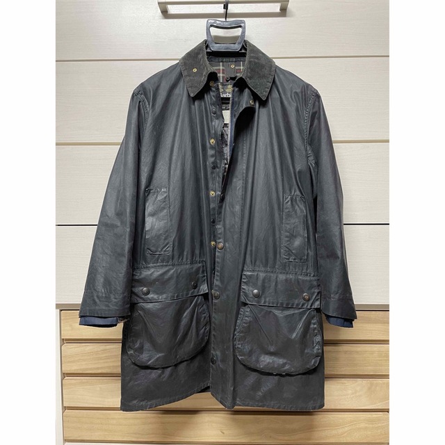 Barbour(バーブァー)のBarbour BORDER（バブアー　ボーダー）ネイビー C38/97㎝ メンズのジャケット/アウター(ステンカラーコート)の商品写真