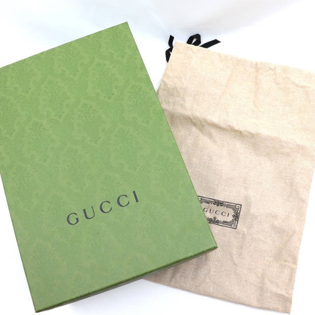 Gucci(グッチ)の未使用 グッチ GG ボアスライドサンダル レディース ベージュ 38 GUCCI レディースの靴/シューズ(サンダル)の商品写真