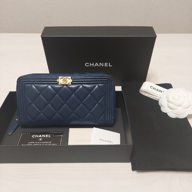 ホットセール CHANEL - CHANEL ボーイシャネル ラムスキンマトラッセ