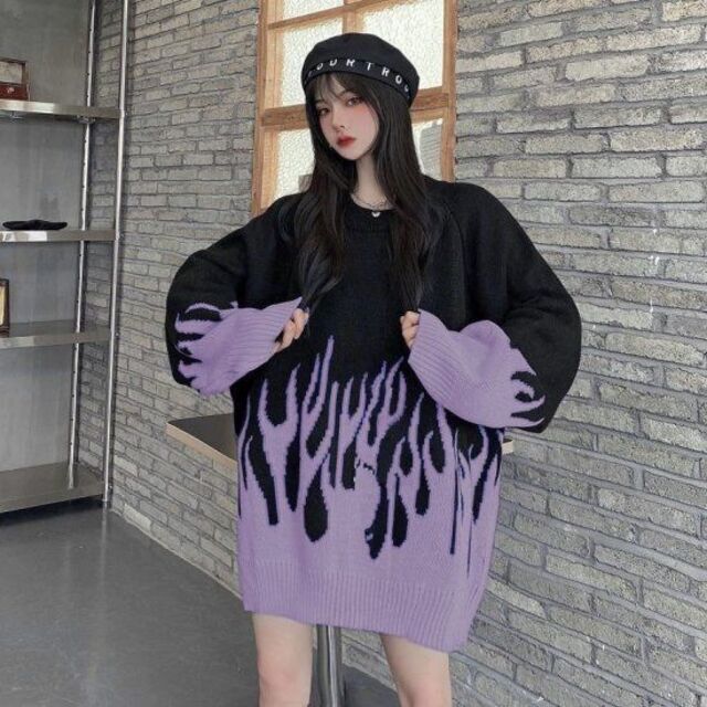ファイヤー ニット セーター 韓国 オーバーサイズ　パープル 人気 レディースのトップス(ニット/セーター)の商品写真