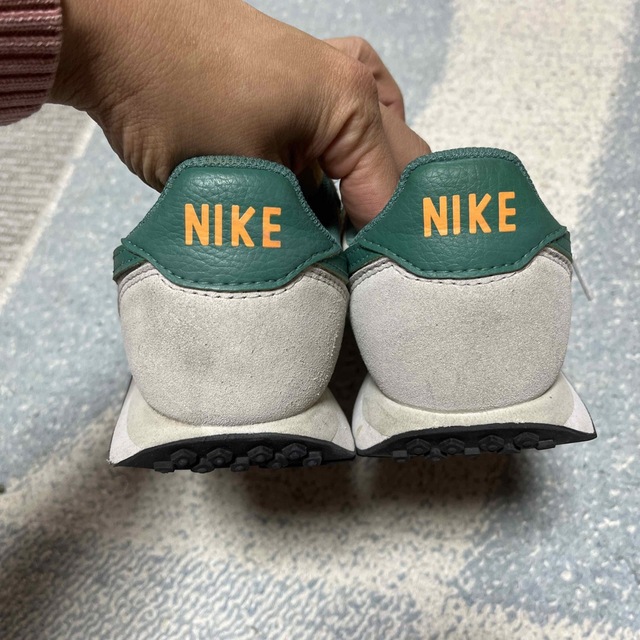 NIKE(ナイキ)のNIKE スニーカー　値下げ中 メンズの靴/シューズ(スニーカー)の商品写真