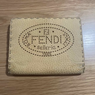 フェンディ(FENDI)のFENDI 折り畳み財布(財布)