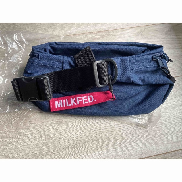 MILKFED.(ミルクフェド)のMILKFED. BASIC FANNYPACK  レディースのバッグ(ボディバッグ/ウエストポーチ)の商品写真