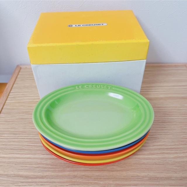 LE CREUSET(ルクルーゼ)のルクルーゼ　ミニオーバルプレート インテリア/住まい/日用品のキッチン/食器(食器)の商品写真