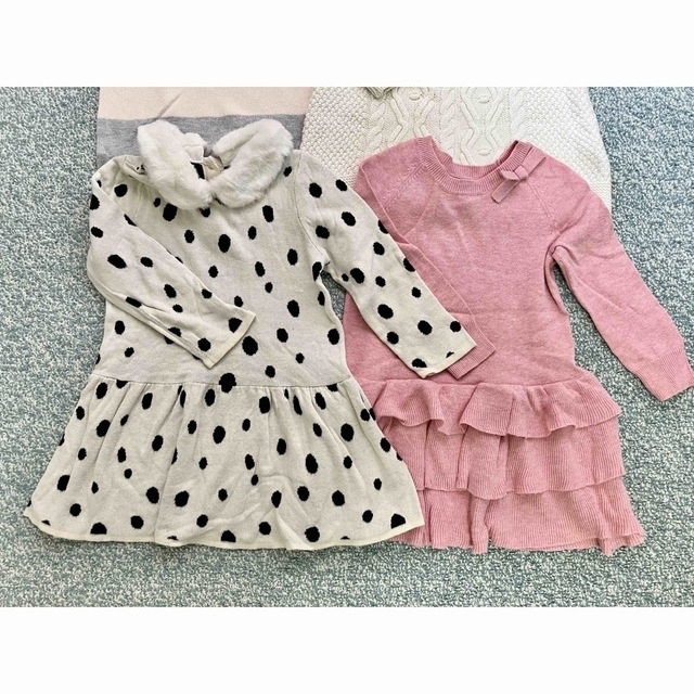 babyGAP(ベビーギャップ)のbabyGap ベビーギャップ　4点　まとめ売り　ニットワンピース　90 キッズ/ベビー/マタニティのキッズ服女の子用(90cm~)(ワンピース)の商品写真