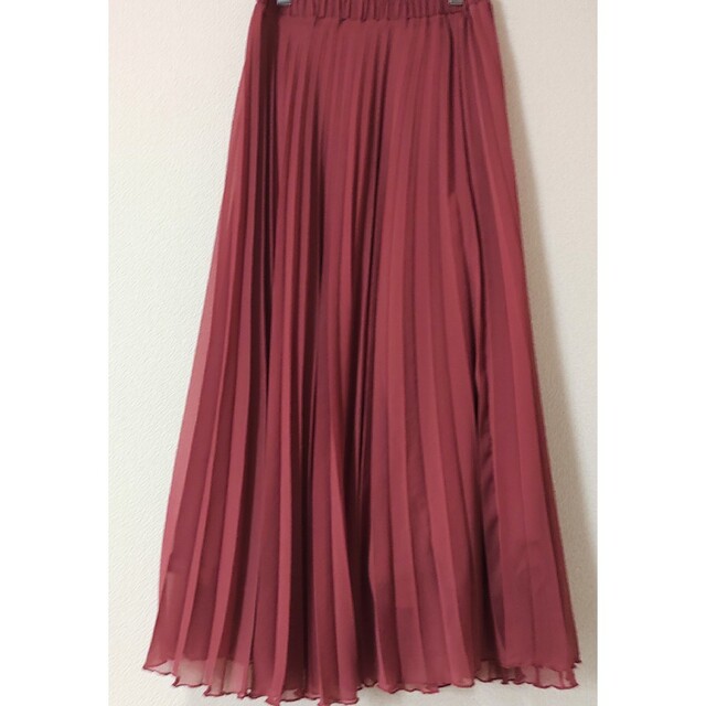 ZARA(ザラ)のZARA　プリーツスカート　ロング　ワインレッド レディースのスカート(ロングスカート)の商品写真