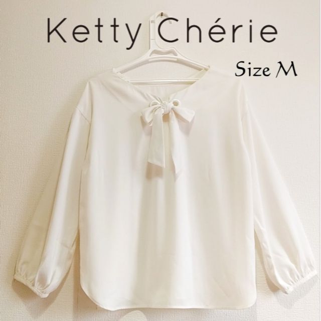 ketty cherie(ケティシェリー)のケティシェリーKETTY CHERIE 長袖リボンブラウス カットソー M レディースのトップス(シャツ/ブラウス(長袖/七分))の商品写真